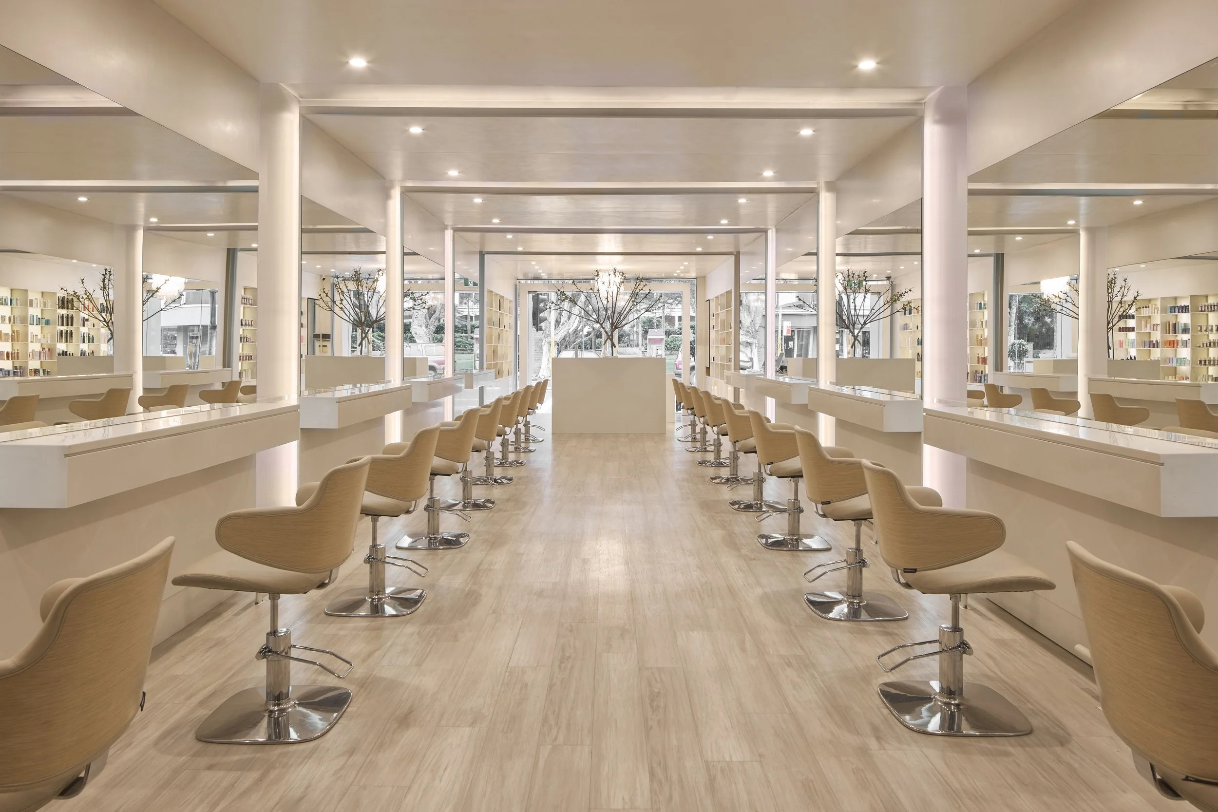 Paloma Salon, independent salon coverage on GLOW.